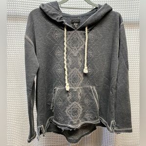 LIKE NEW BILLABONG HOODED SWEATSHIRT